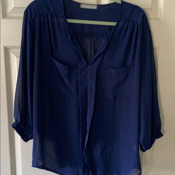 Olivia Moon Blouse - Picture 2 of 6